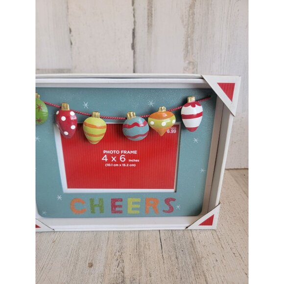 Holiday Xmas 4x6 photo frame cheers string light bulb - Picture 4 of 6